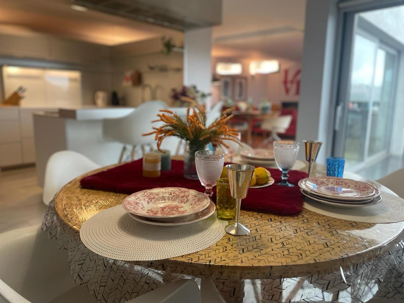Gloria'S Design House Apartment ซานติอาโก เด กอมโปสเตลา ภายนอก รูปภาพ