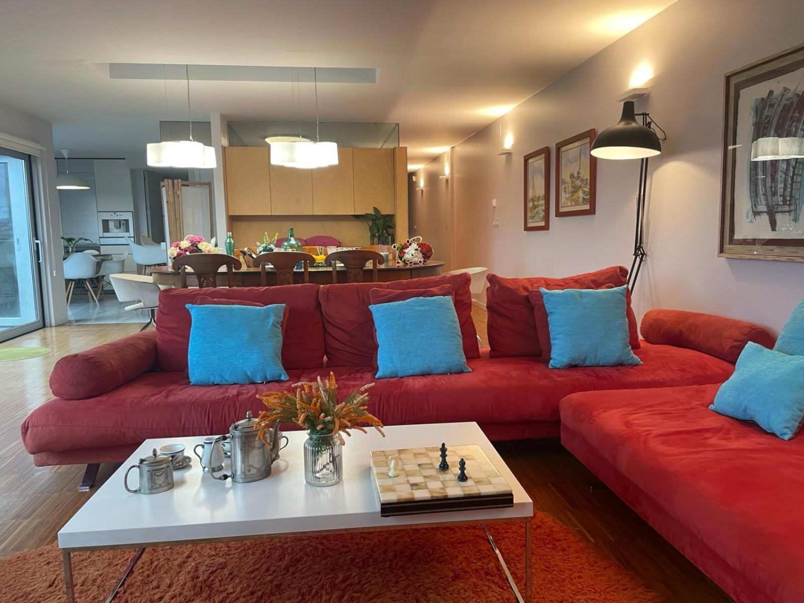 Gloria'S Design House Apartment ซานติอาโก เด กอมโปสเตลา ภายนอก รูปภาพ